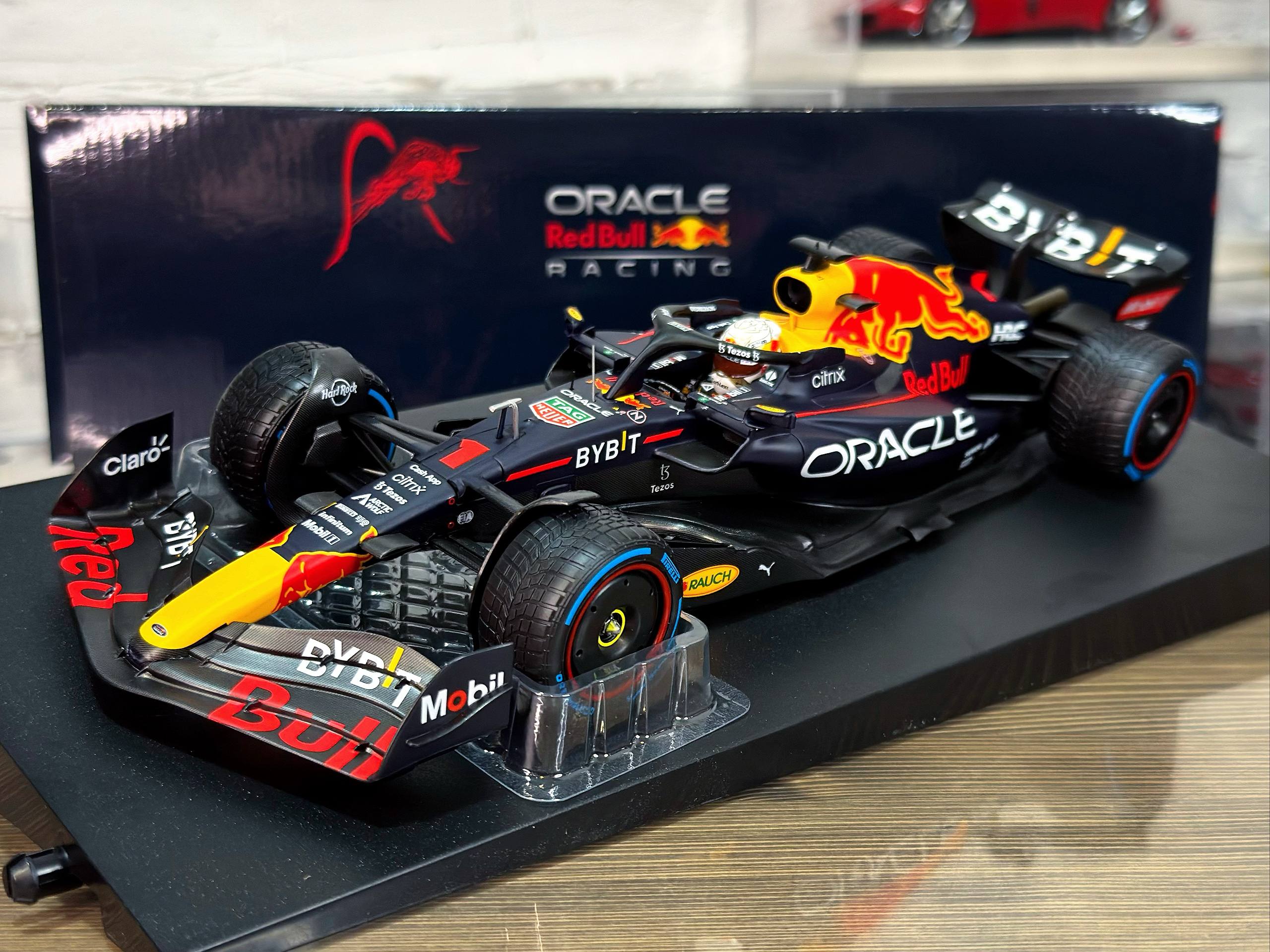 110220701 Minichamps Oracle Red Bull Racing RB18 Max Verstappen 3rd Monaco GP 2022 W/Rain Tyres 1:18