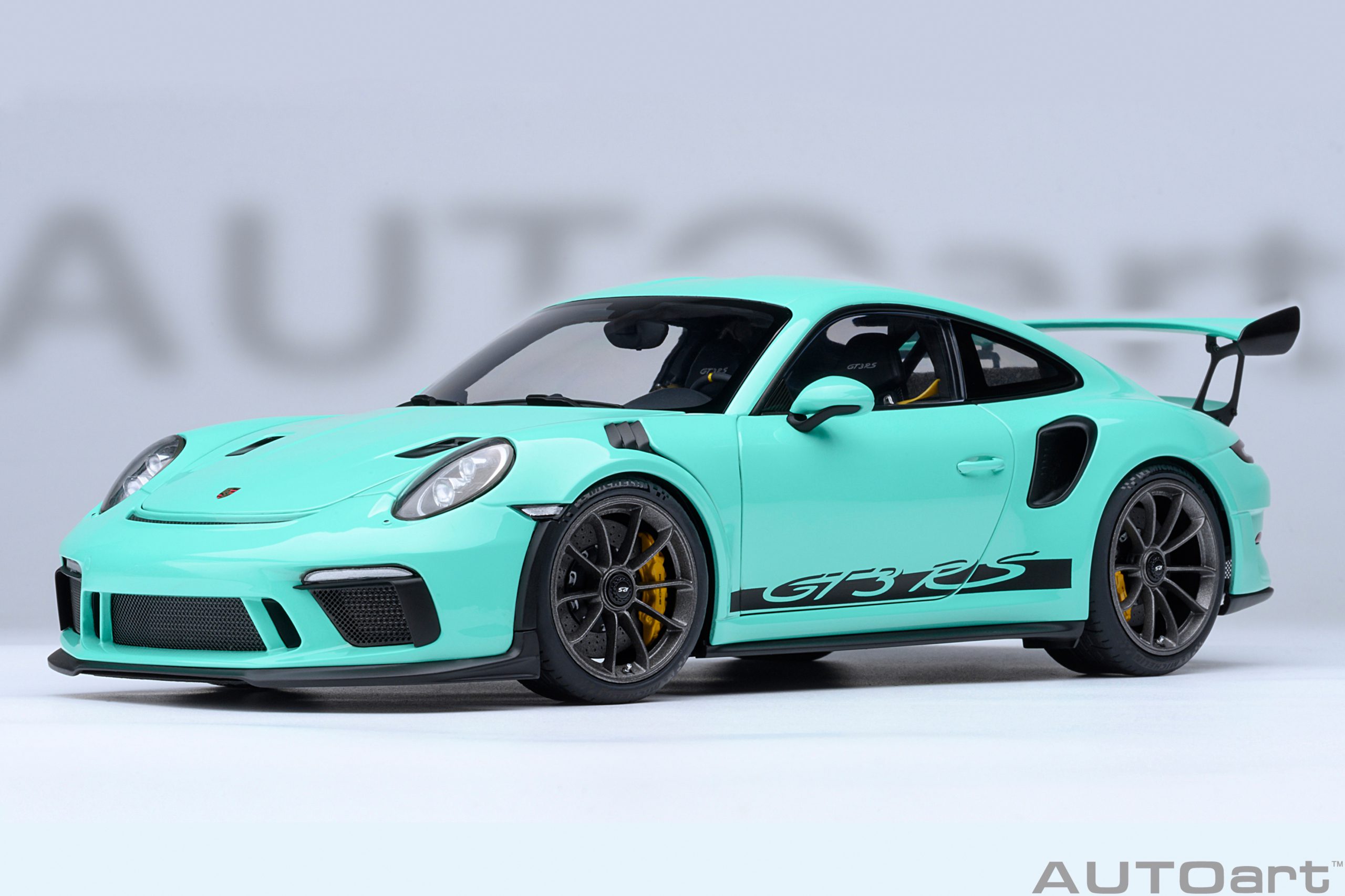 78181 AUTOart Porsche 911 (991.2) GT3 RS Mint Green 1:18