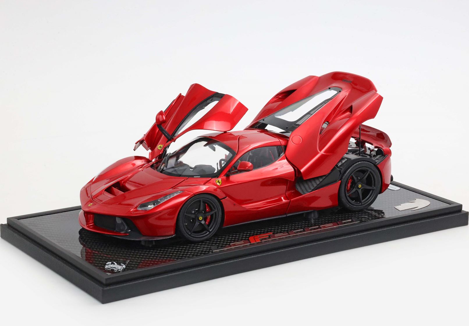 BBR182240A BBR Models Ferrari LaFerrari 2012 Rosso F1 2007 1:18