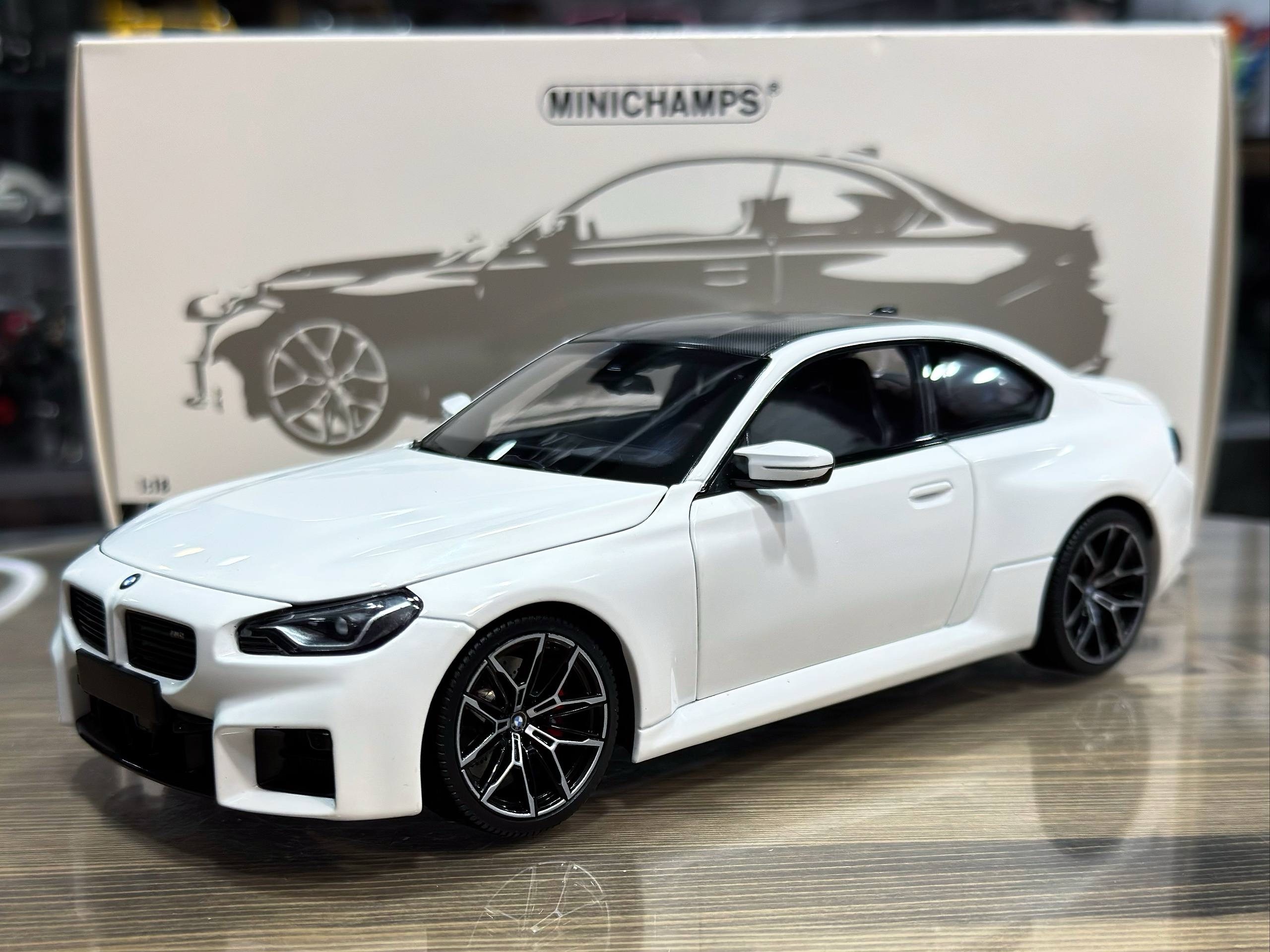 110023122 Minichamps BMW M2 G87 2023 White 1:18