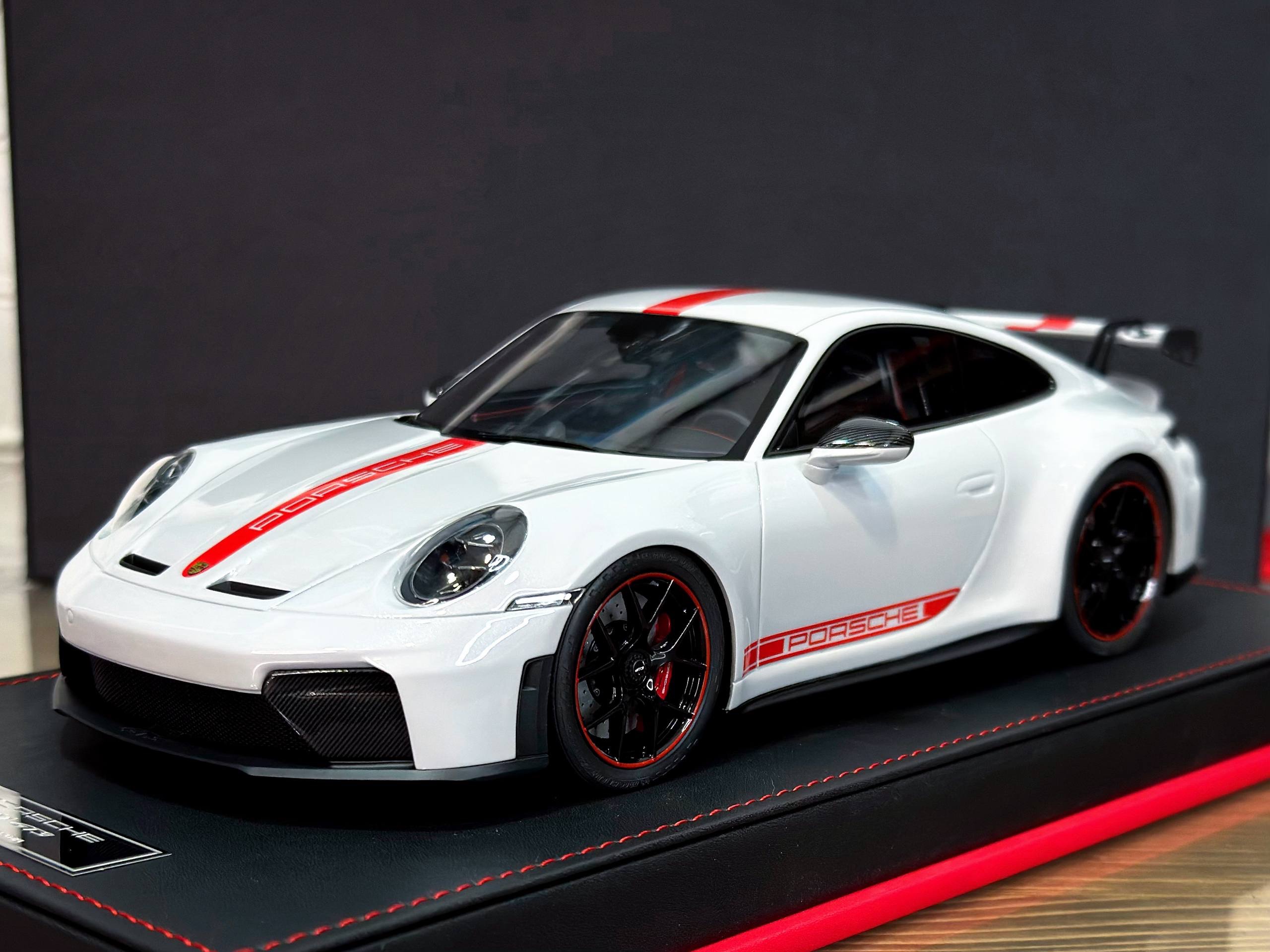IVY Merit Porsche 911 GT3 Grey/Red Livery 1:18