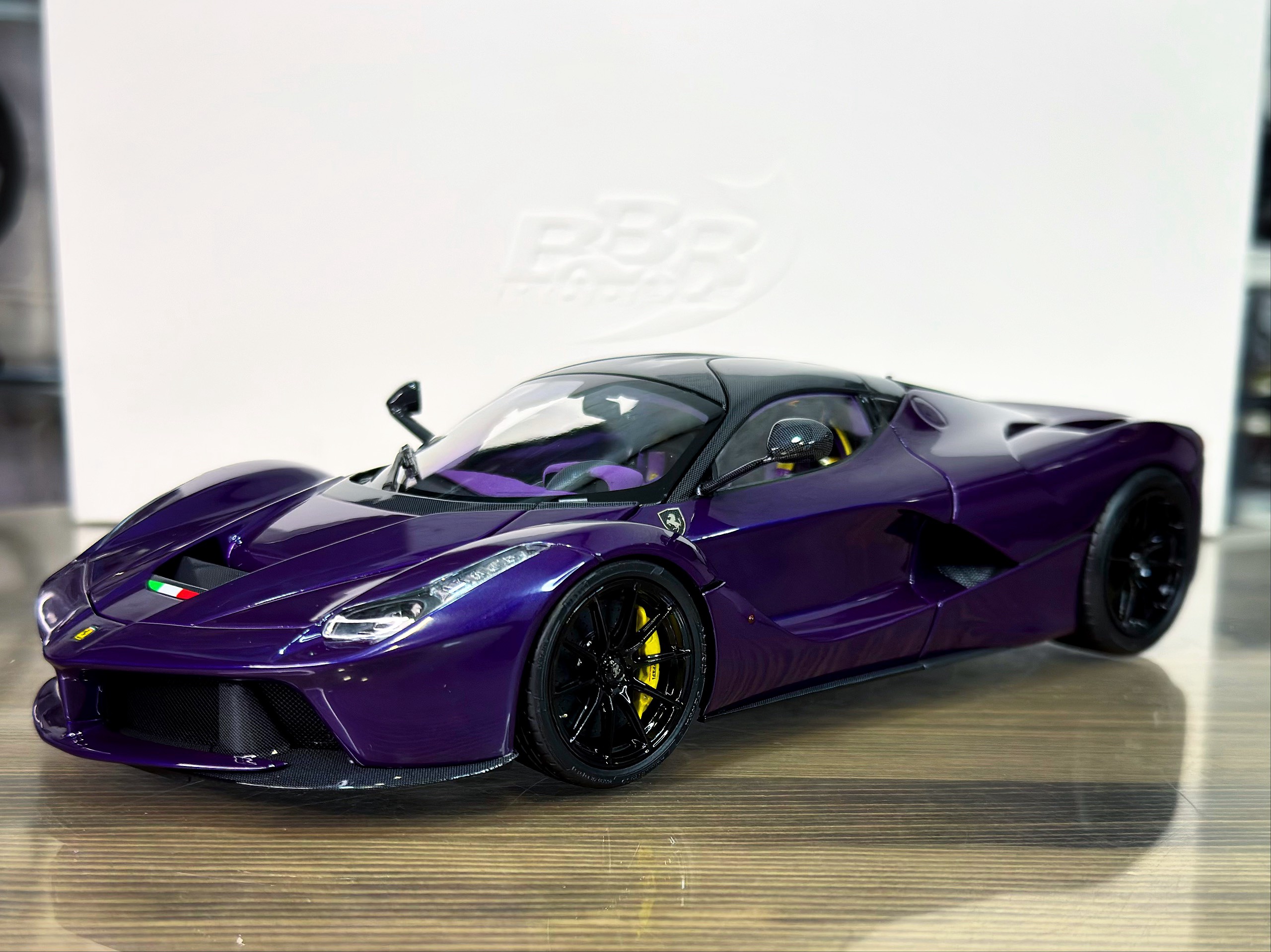 BB8182237 BBR Models Ferrari LaFerrari Purple Dubai 1:18