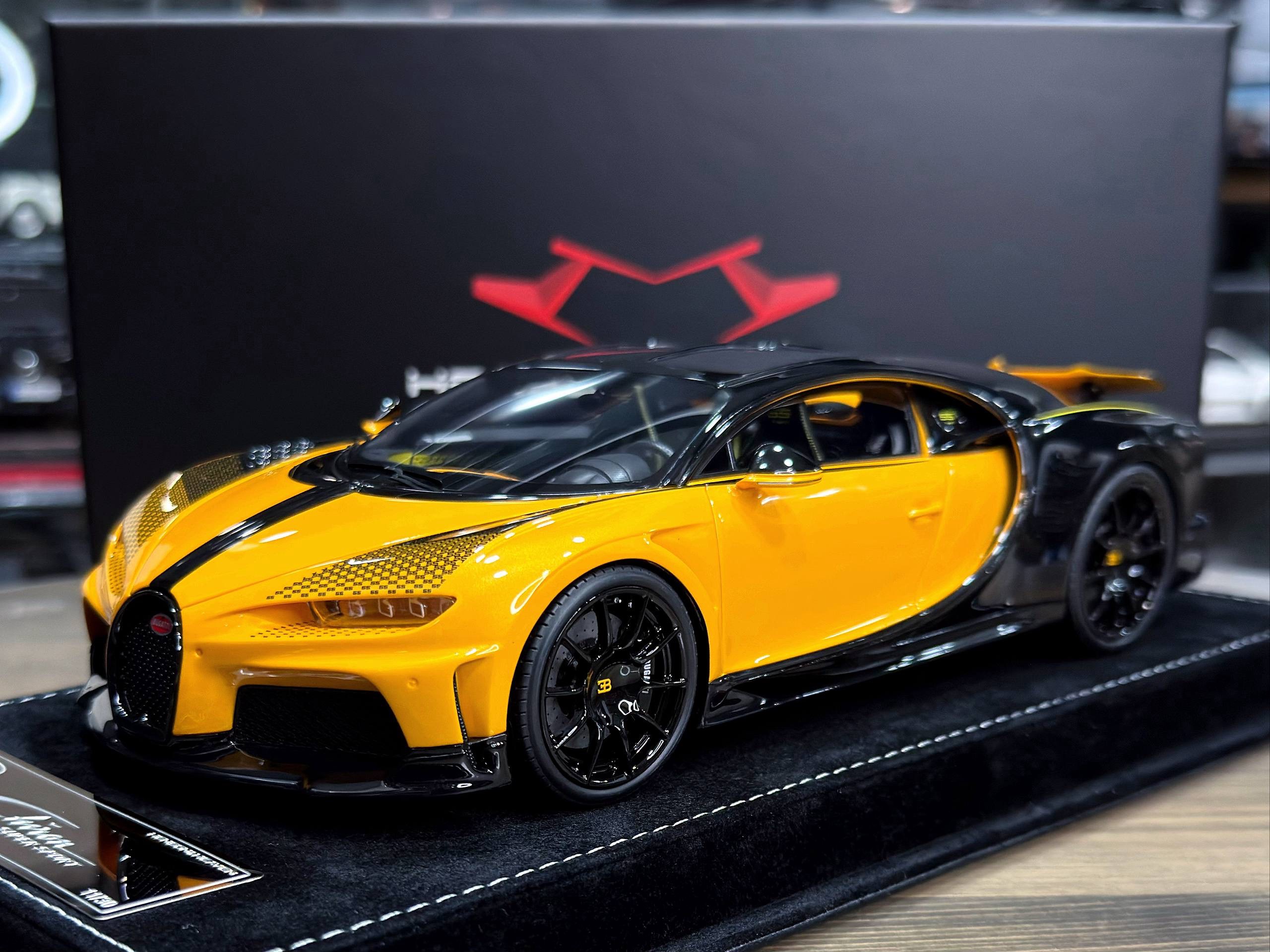 HHB250312S Henson & Heaven Bugatti Chiron Super Sport Type 55 1 of 1 1:18