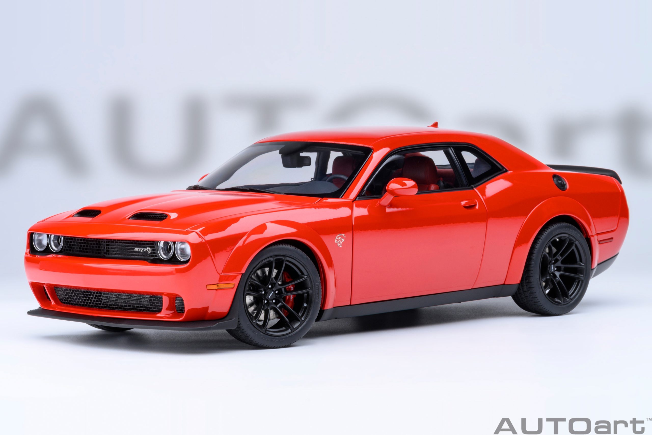 71764 AUTOart Dodge Challenger SRT Jailbreak 2022 TorRed 1:18