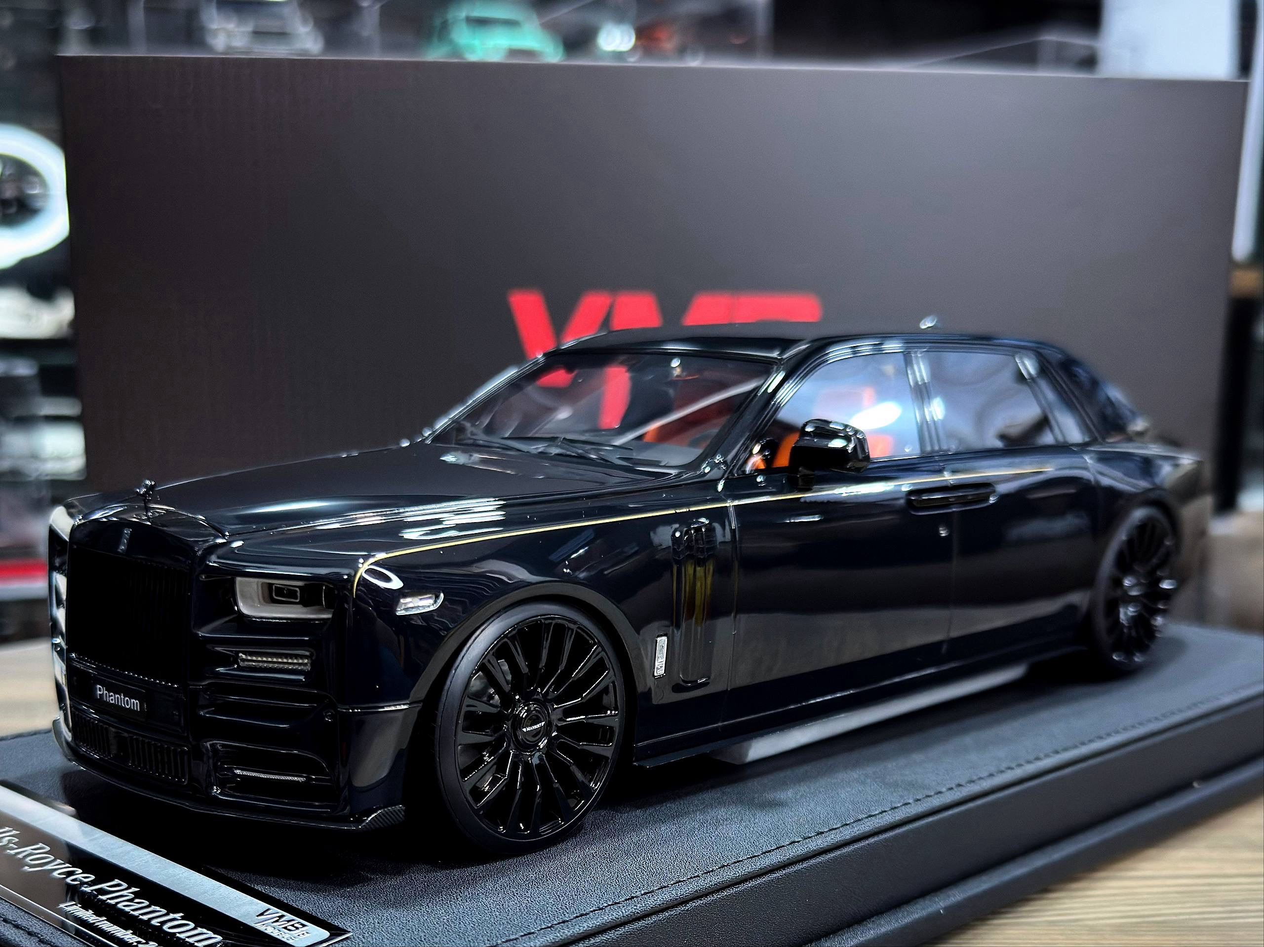 RR202502 VMB Models Rolls Royce Phantom VIII Mansory Glossy Black 1:18