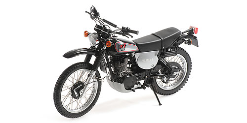 122163305 Minichamps Yamaha XT 500 1988 Black 1:12