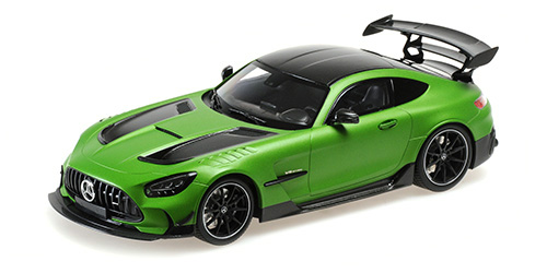155032020 Minichamps Mercedes Amg GT Black Series 2020 Matt Green Metallic 1:18