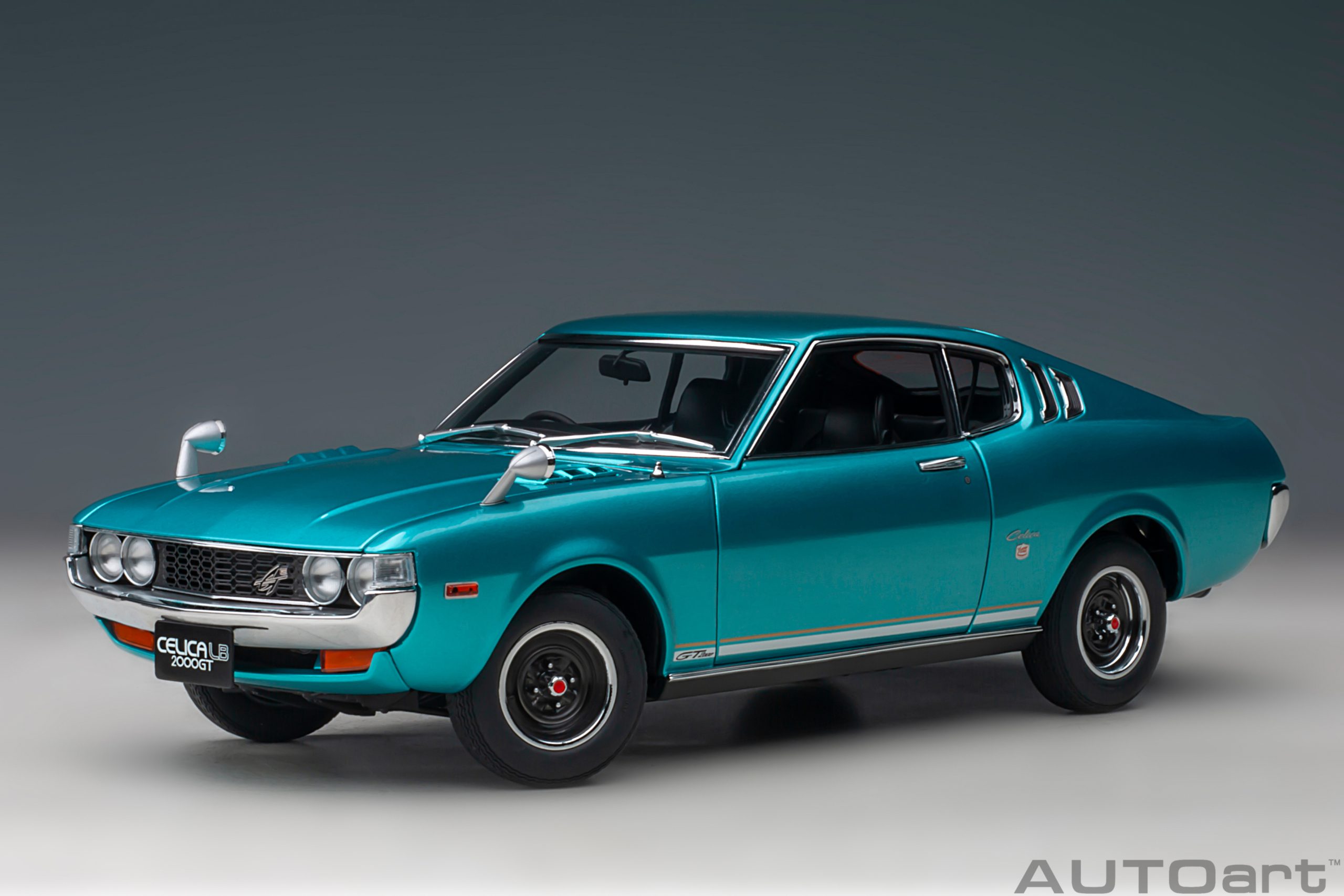 78767 Autoart Toyota Celica Liftback 2000GT 1:18