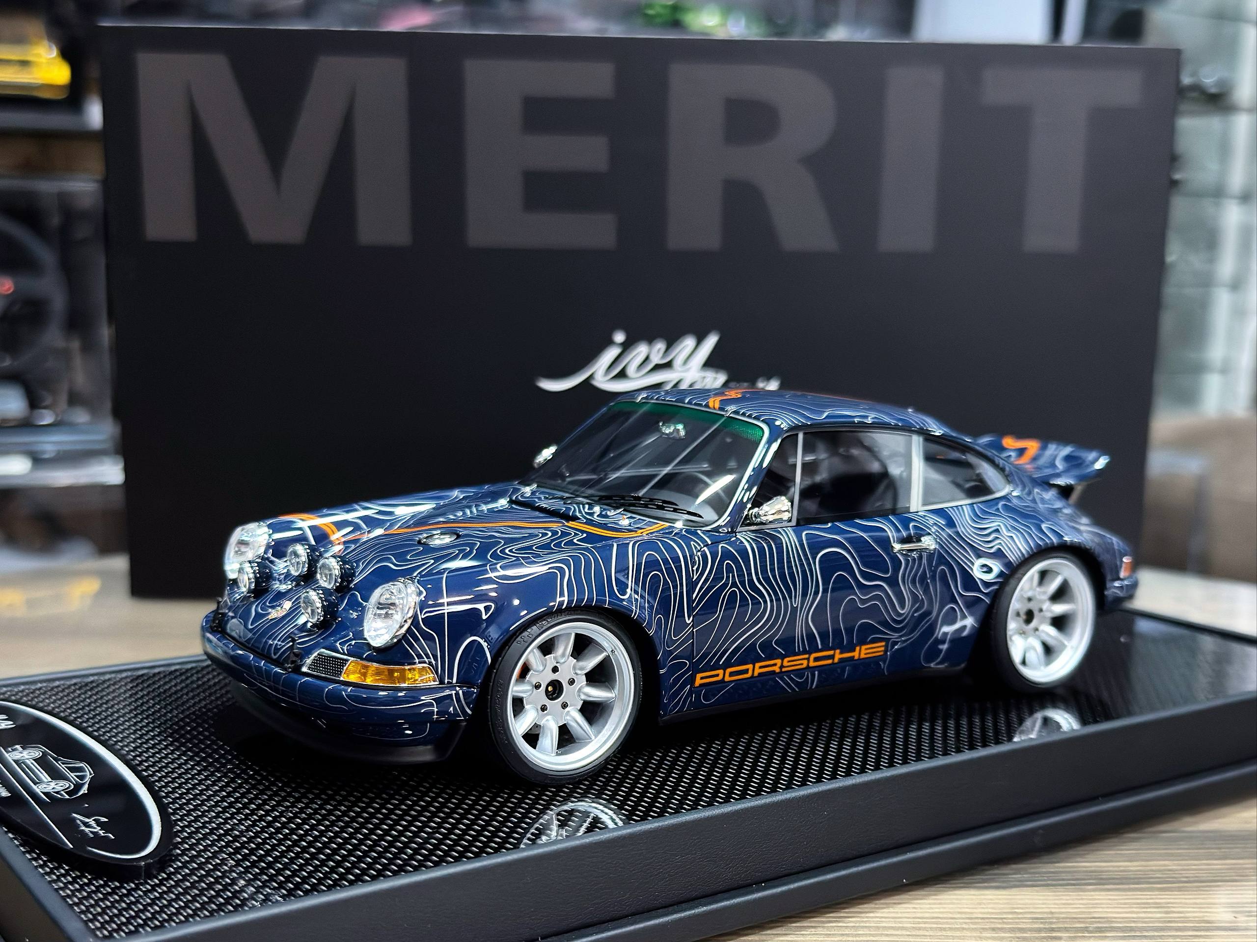 AB403 IVY Merit Porsche 911 Singer Mulholland 1:18