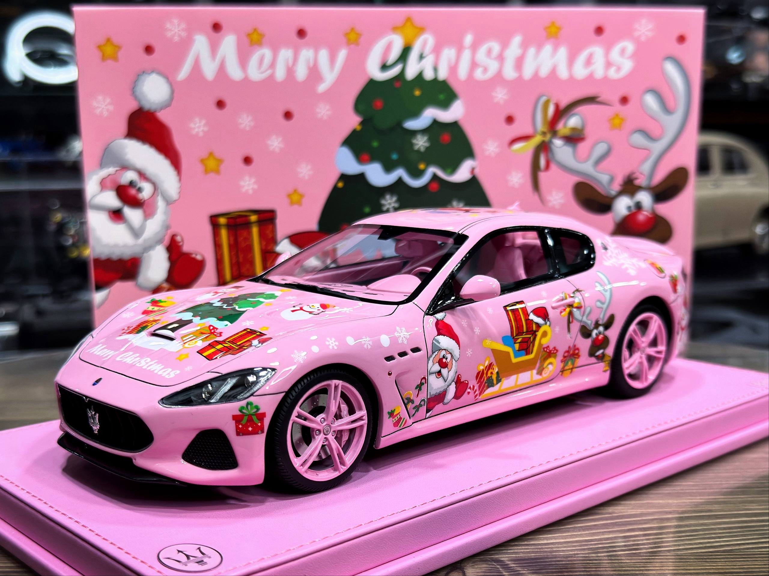GL Model Maserati Gran Turismo Chrismas Pink 1:18