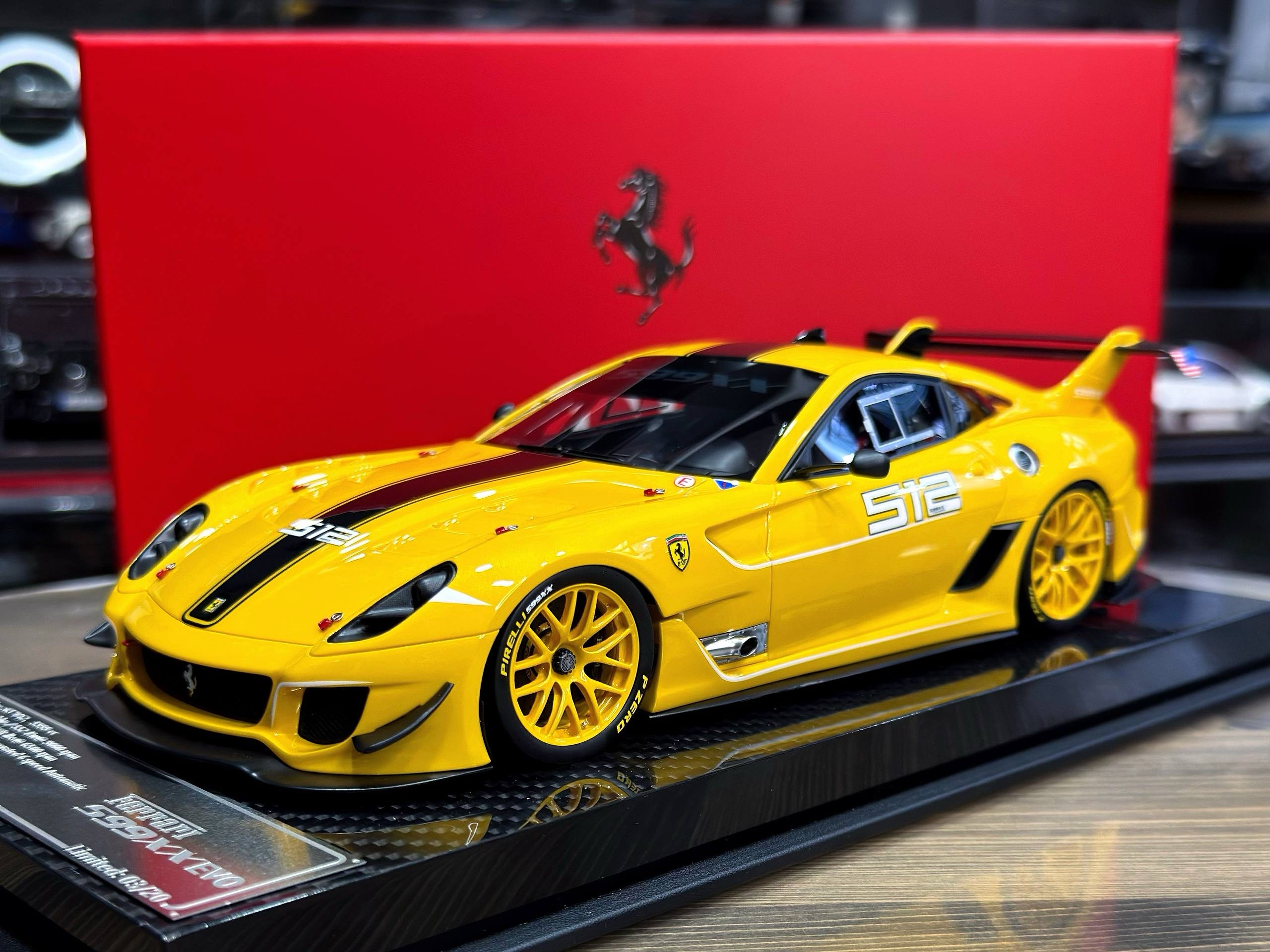 Custom Edition Ferrari 599XX EVO Yellow 1:18