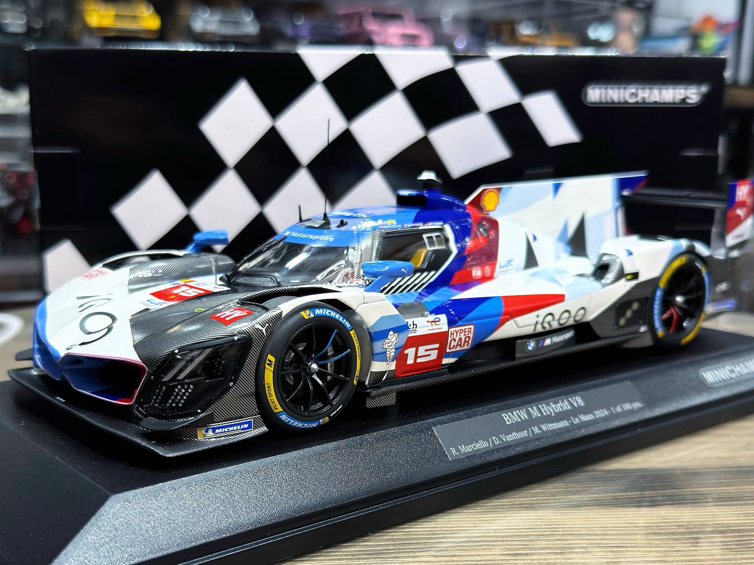 155242015 Minichamps BMW M Hybrid V8 R. Marciello/ D. Vanthoor/ M. Wittmann LE Mans 2024 1:18