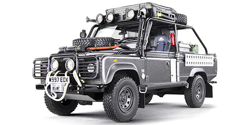 KYO8903TR Land Rover DEFENDER — MOVIE EDITION — CORRIS GREY (KSR08903 TR-B) 1:18