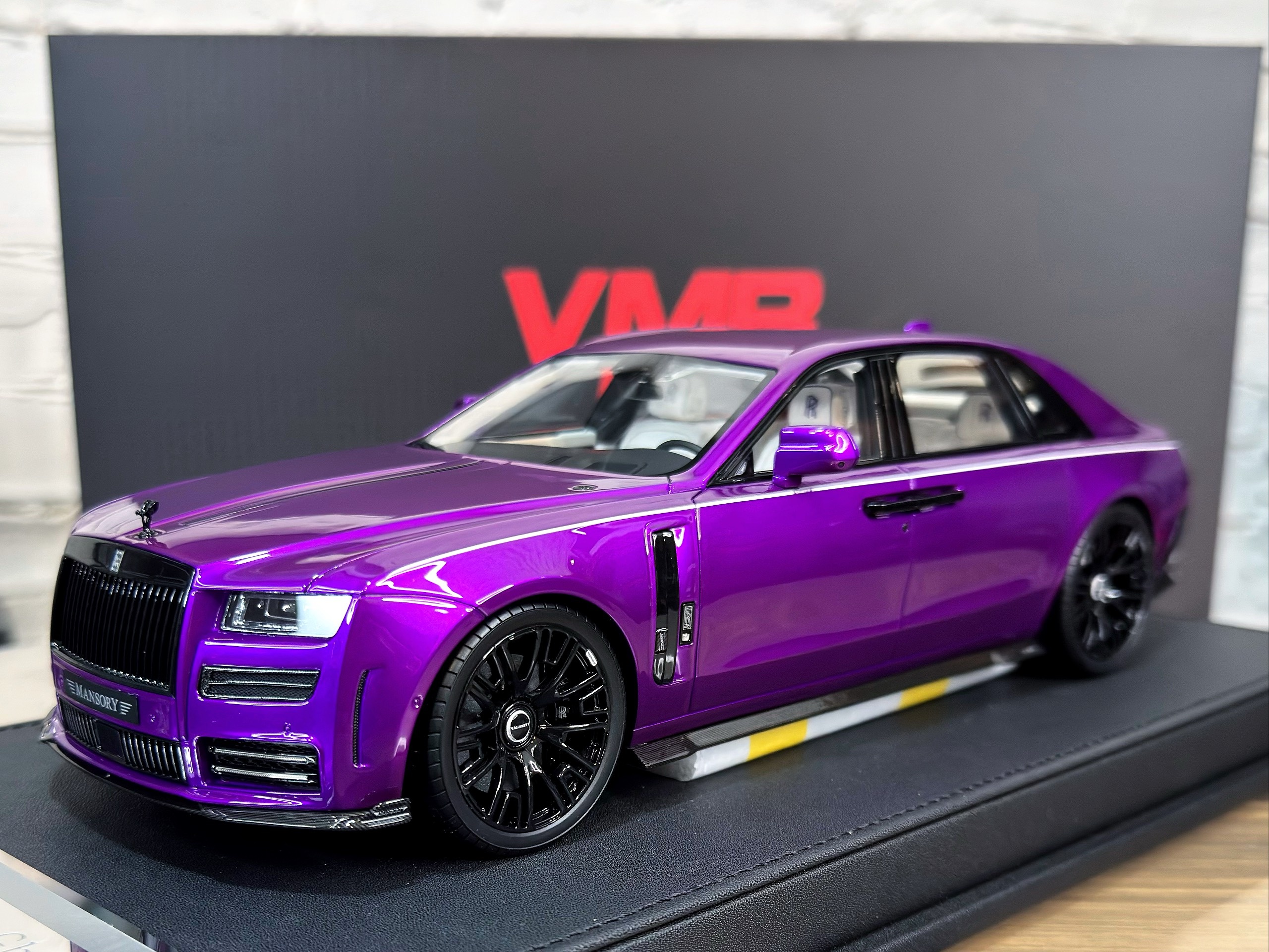 RR20251806 VMB Models Rolls Royce Ghost Purple 1:18