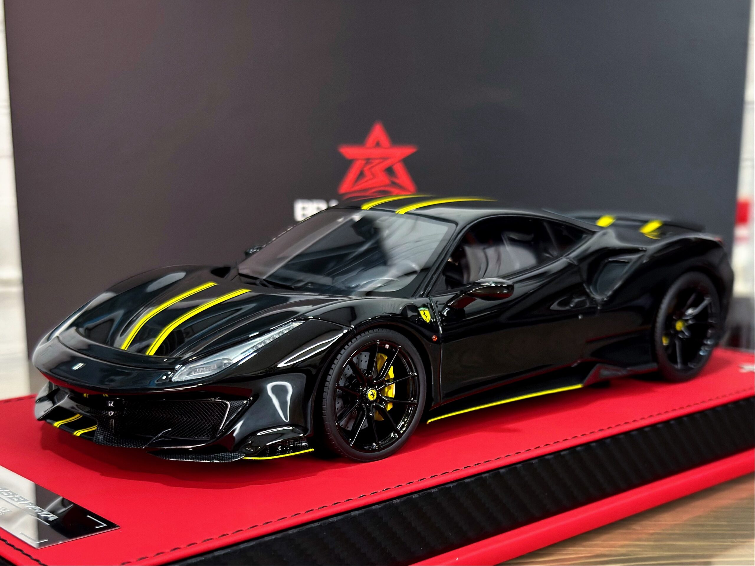 BBA Model Ferrari 488 Pista Diamond Black 1:18