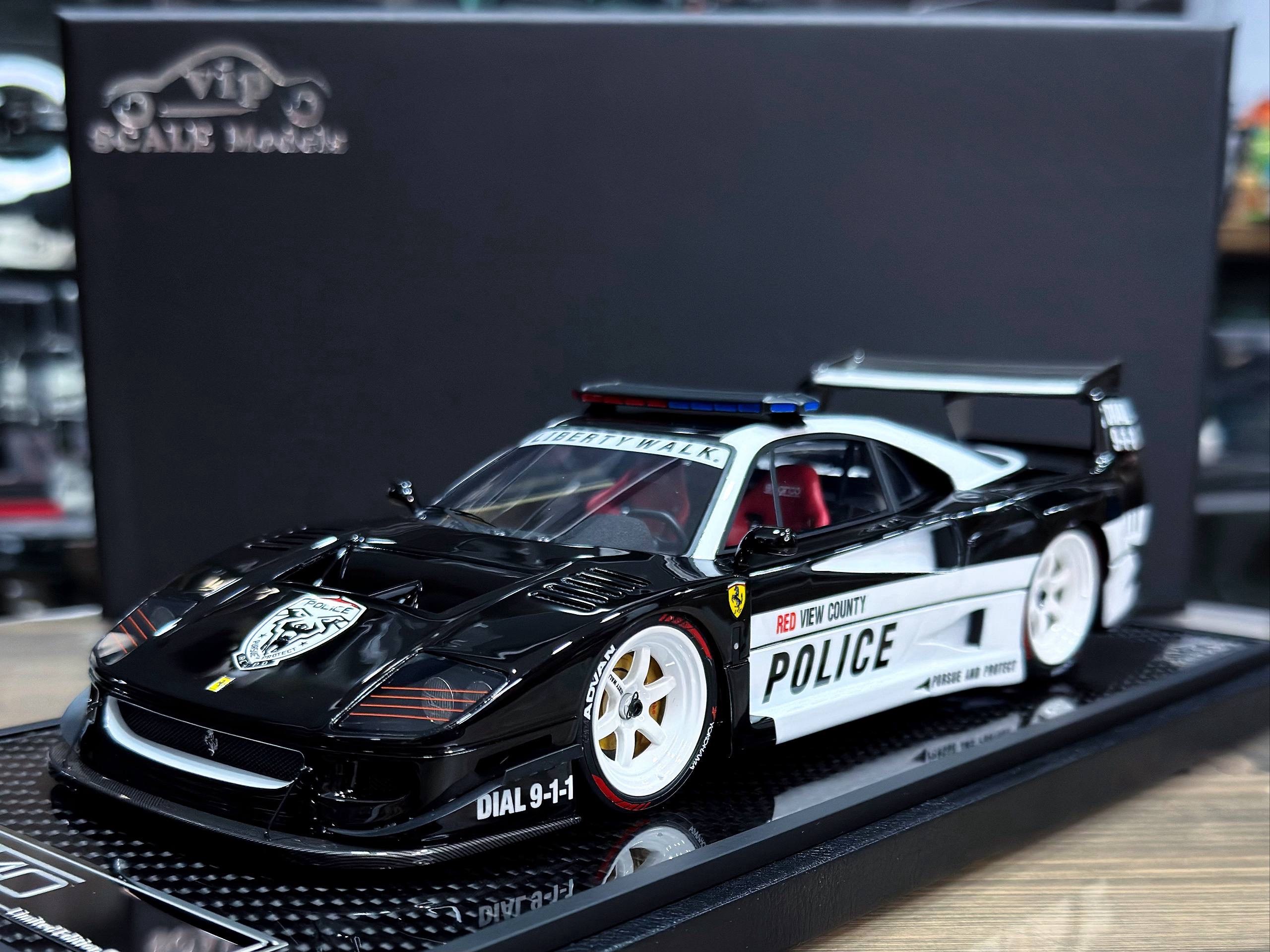 18067-2 ViP Models Ferrari F40 LB Performance Police Decals Black/White 1:18