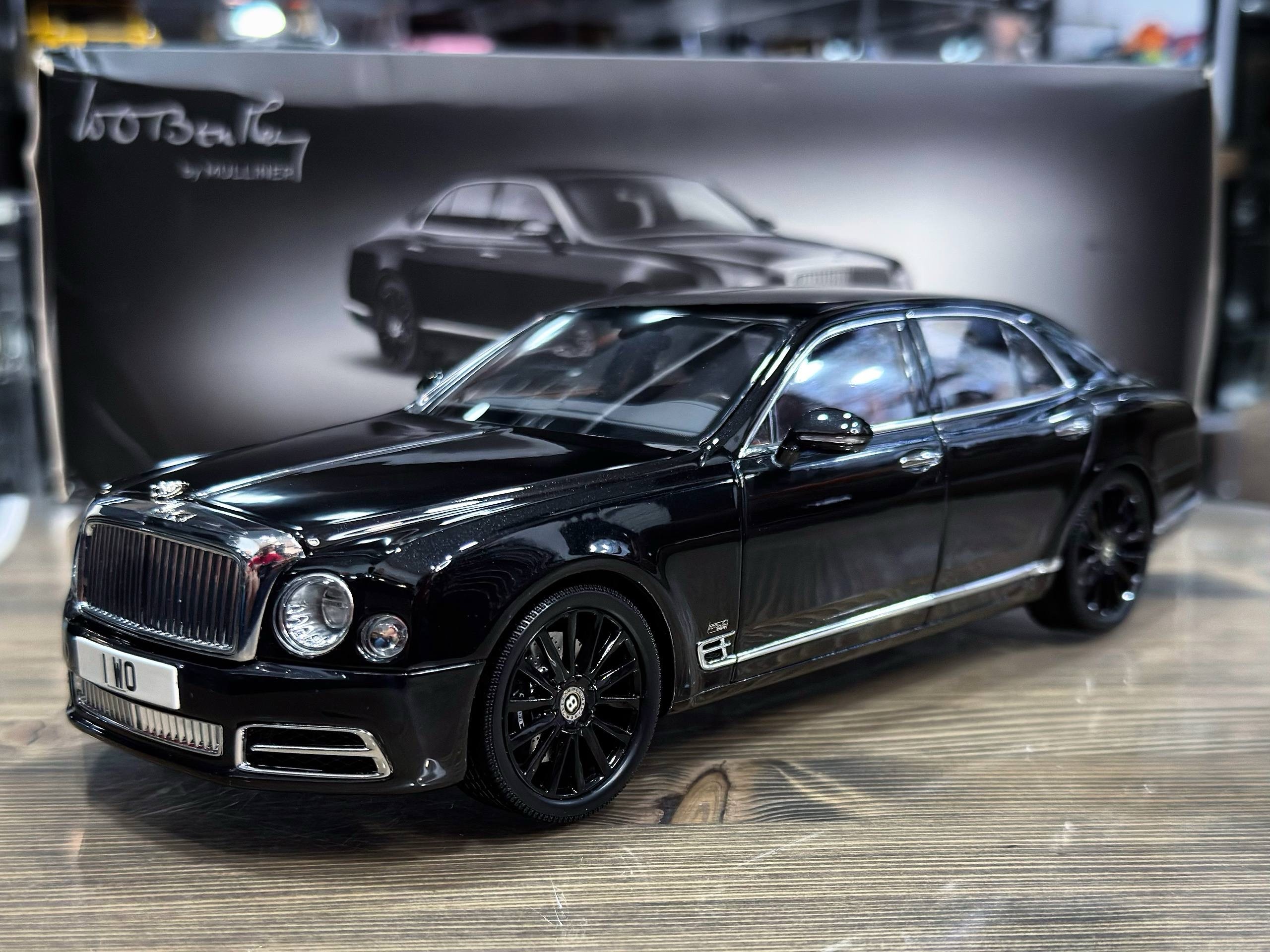 ALM830508 Almost Real Bentley Mulsanne W.O. Edition by Mulliner Centenary Limited Edition Black 1:18